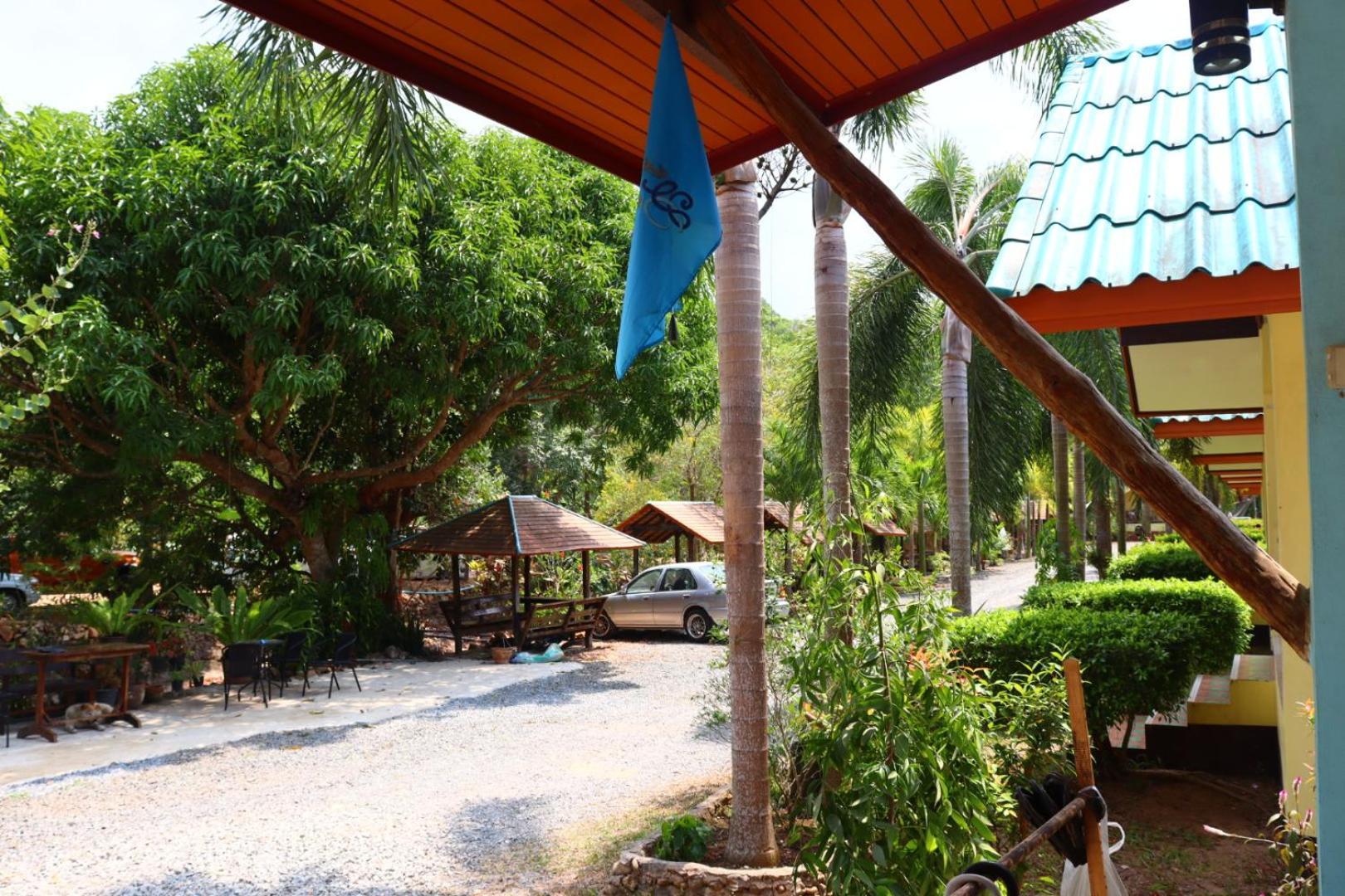 Baanrimklong Bungalow Koh Chang Buitenkant foto