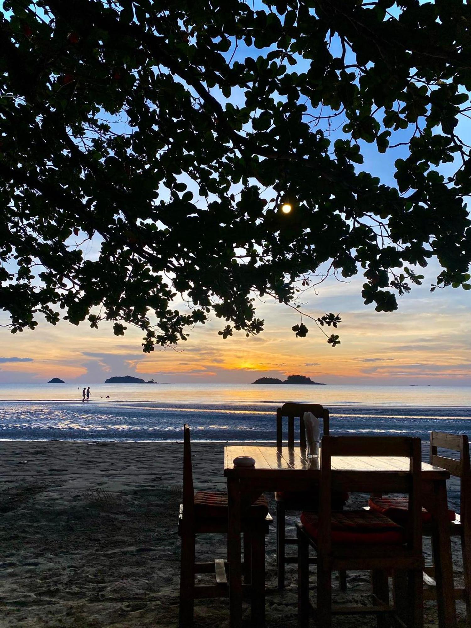 Baanrimklong Bungalow Koh Chang Buitenkant foto